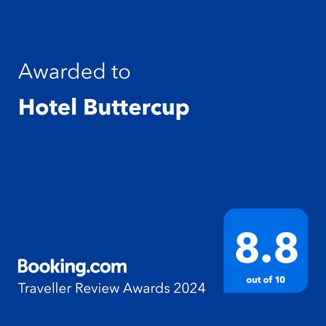 Hotel Buttercup Pókhara Exteriér fotografie