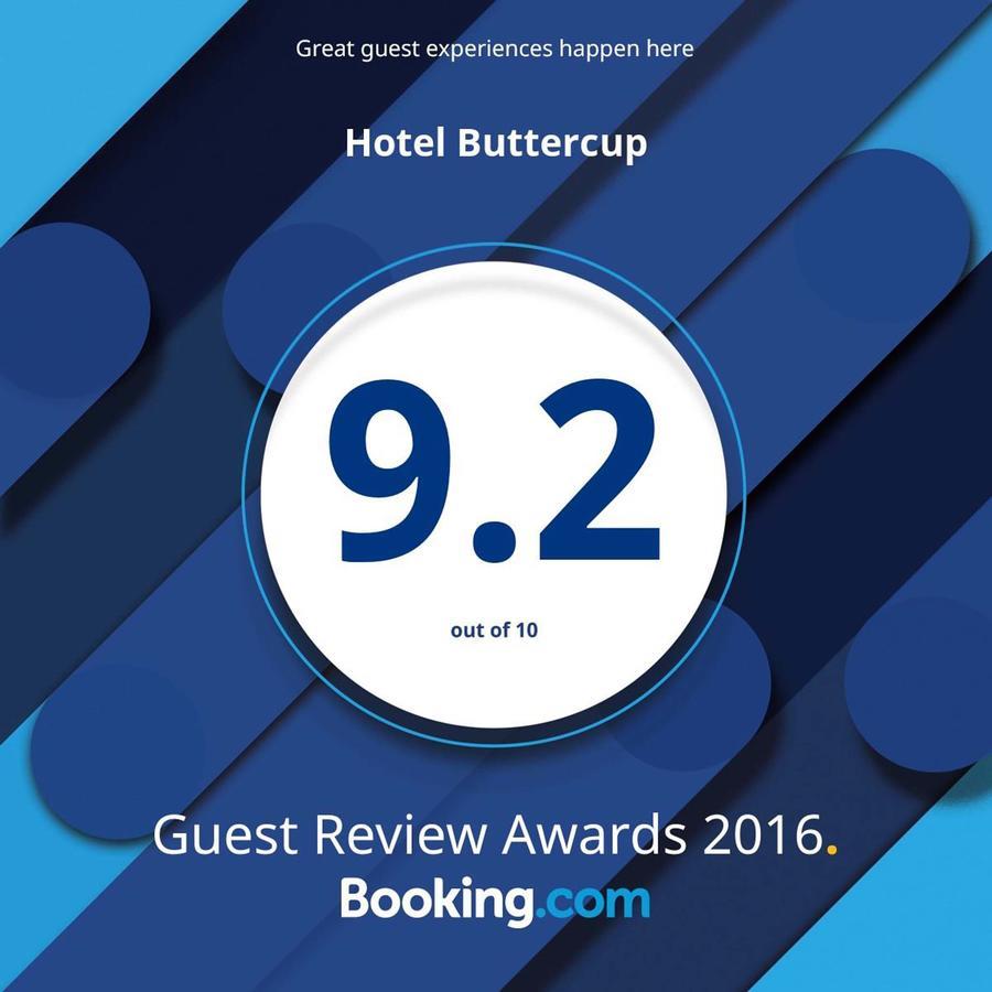 Hotel Buttercup Pókhara Exteriér fotografie