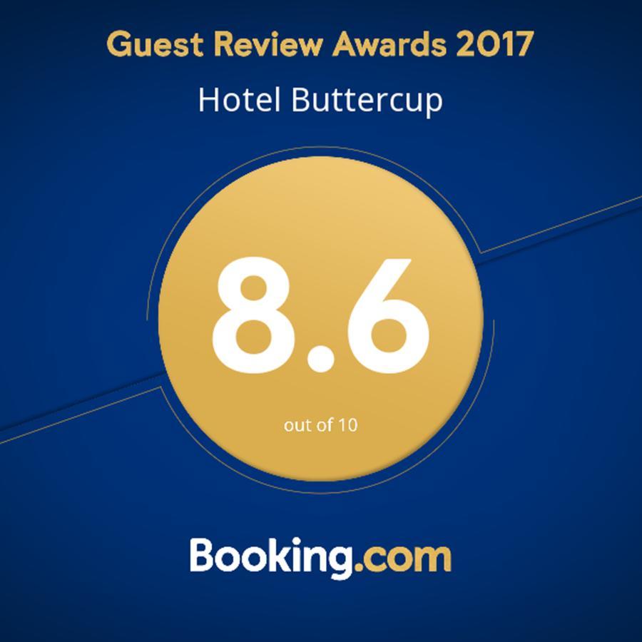 Hotel Buttercup Pókhara Exteriér fotografie